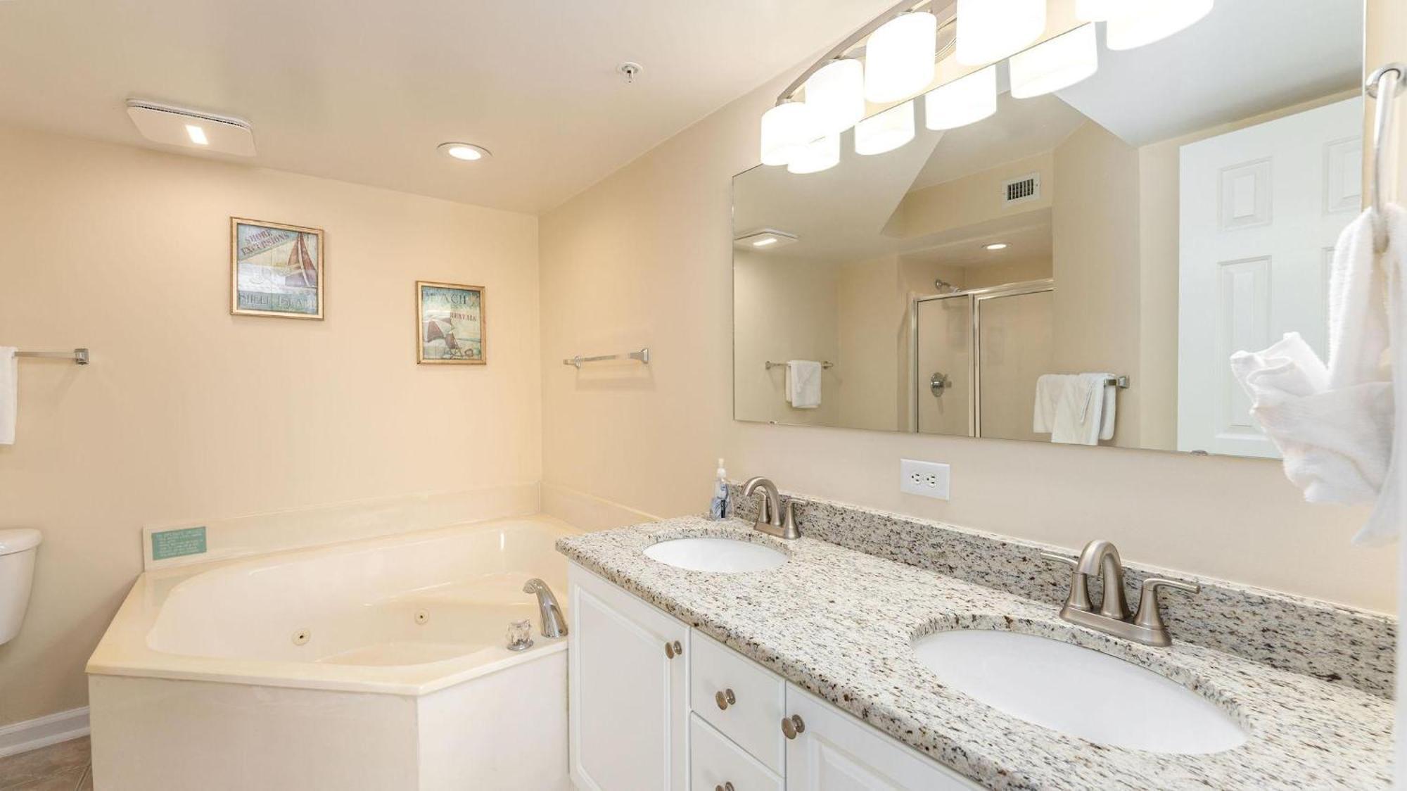 Ocean Bay Club 101 - Oceanfront - Ocean Drive Section Villa Myrtle Beach Buitenkant foto